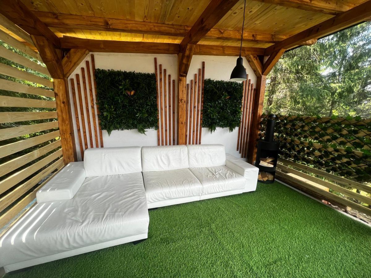 Cabana Ceitrei - Mountain View Giumalau Cozanesti Bagian luar foto